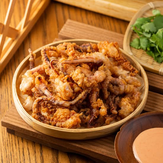 香炸鱿鱼须 Deep Fried Squid Tentacle